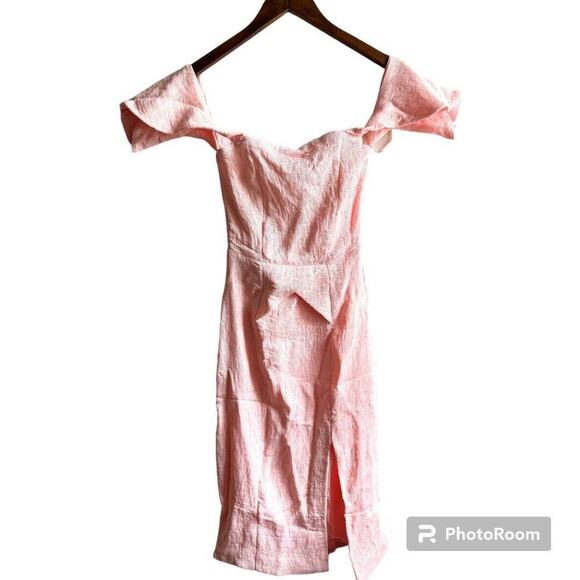 💖🛍️ELLIAT Dress Acacia Crape Textured Off Shoulder Pleated Slit Knee Length - Picture 4 of 9